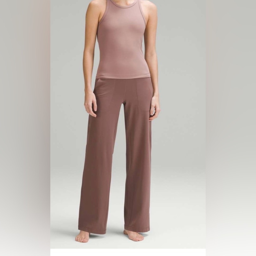 2023-Lululemon Align High-Rise Wide-Leg
Dark Oxide size 2
